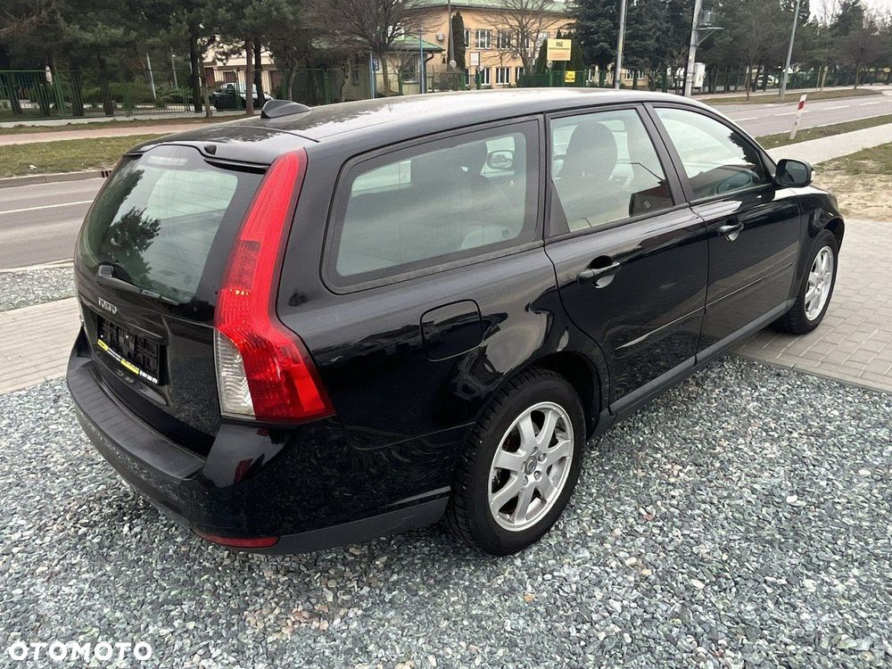 Volvo V50 - 3