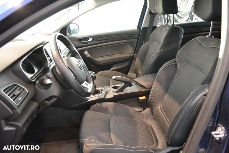 Renault Megane Blue dCi 116 Zen - 18