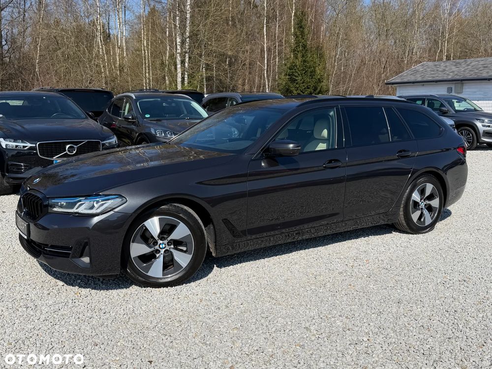 BMW Seria 5 520d Luxury Line - 8