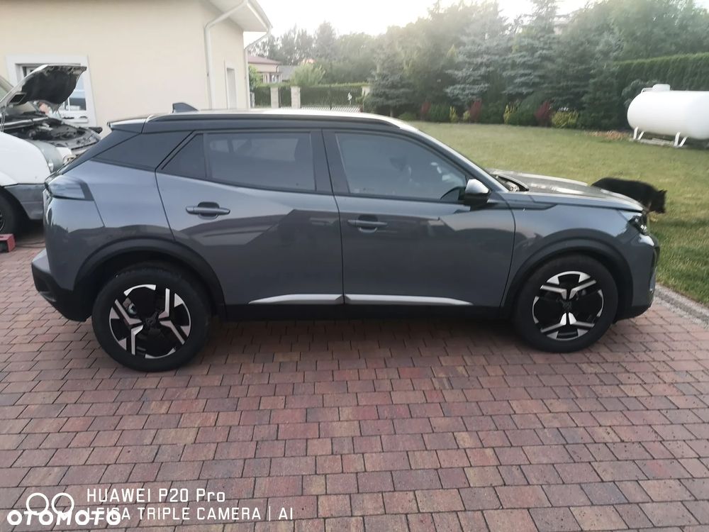 Peugeot 2008 PureTech 100 Allure S&S BVM6 - 1