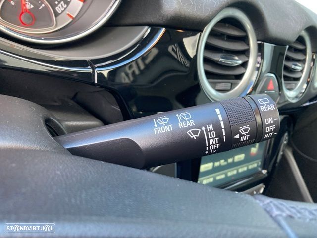 Opel Adam 1.2 Glam - 18