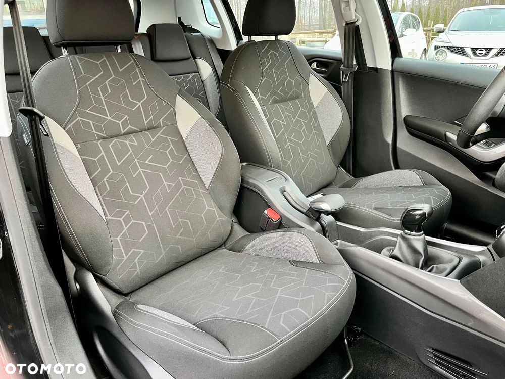 Peugeot 2008 1.2 Pure Tech Style S&S - 15