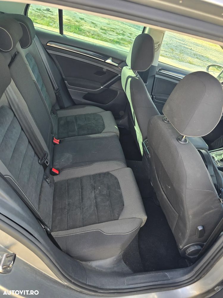 Volkswagen Golf - 7