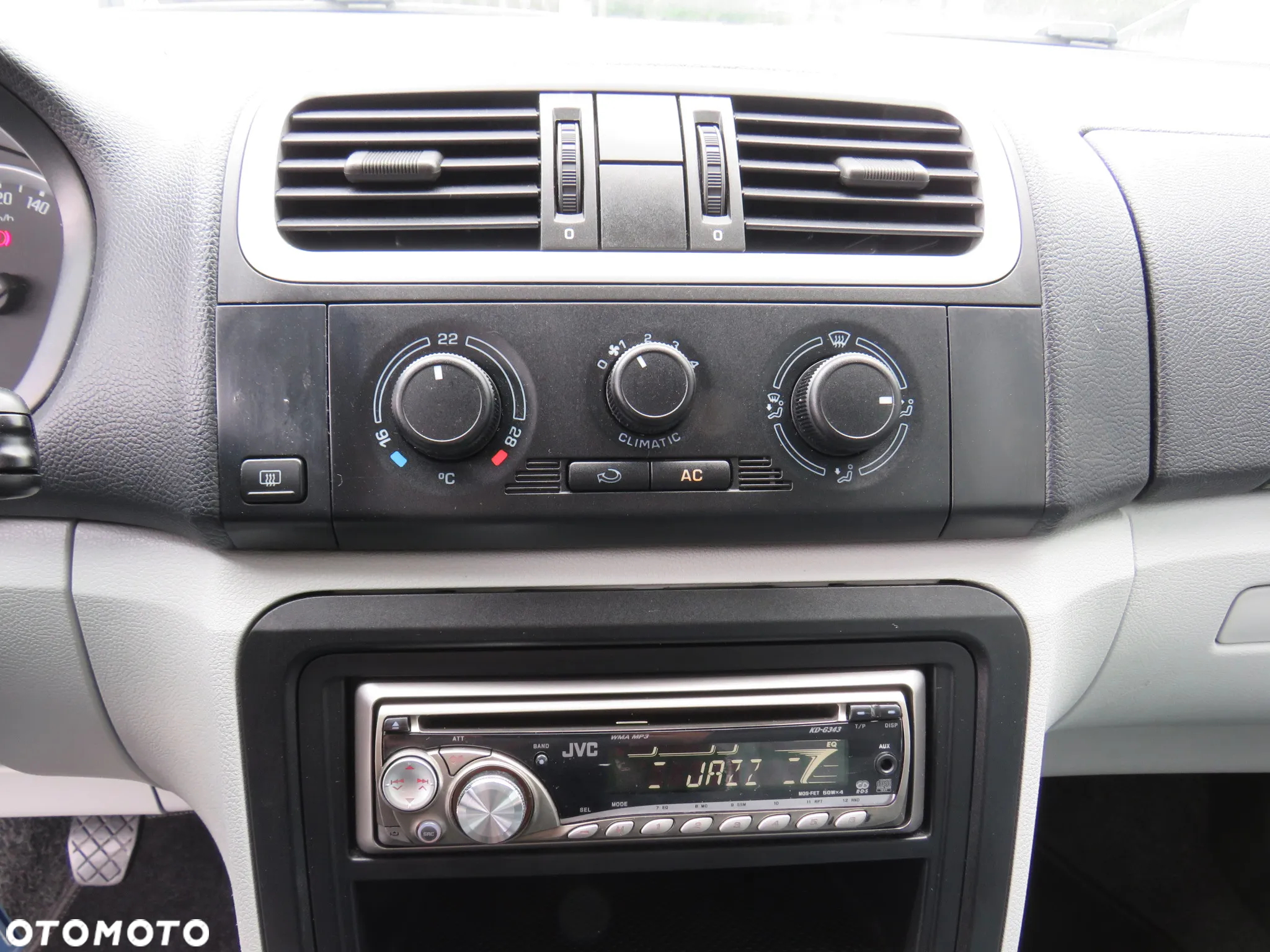 Skoda Fabia - 23