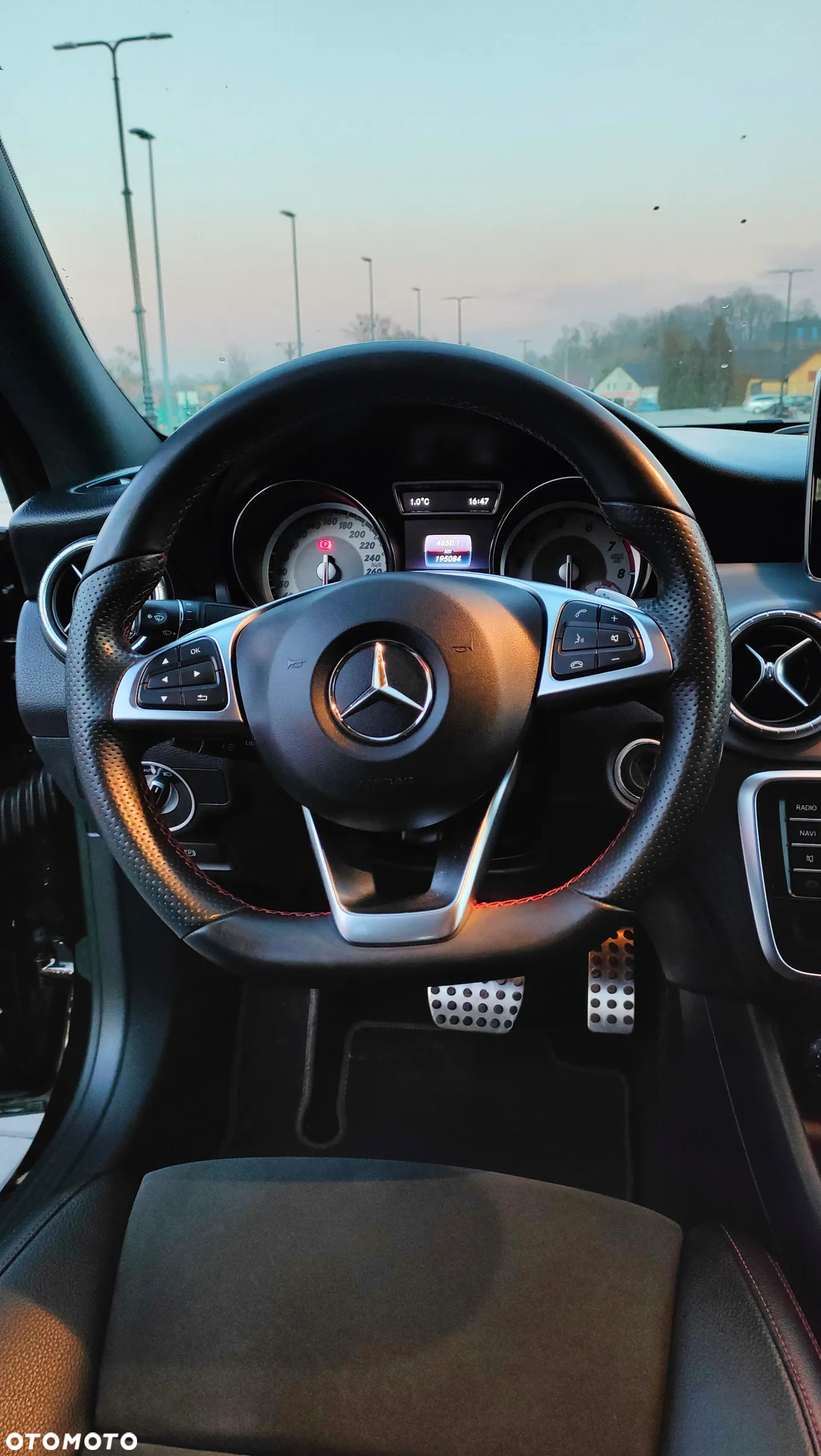 Mercedes-Benz CLA - 10