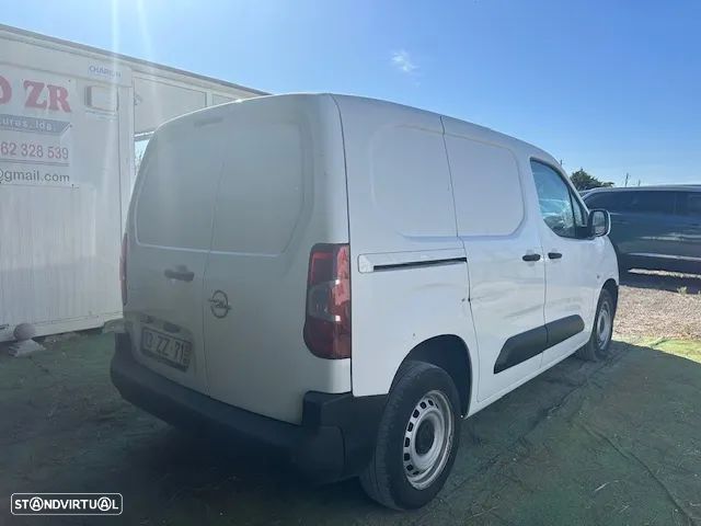 Opel COMBO 3 LUG. - 3
