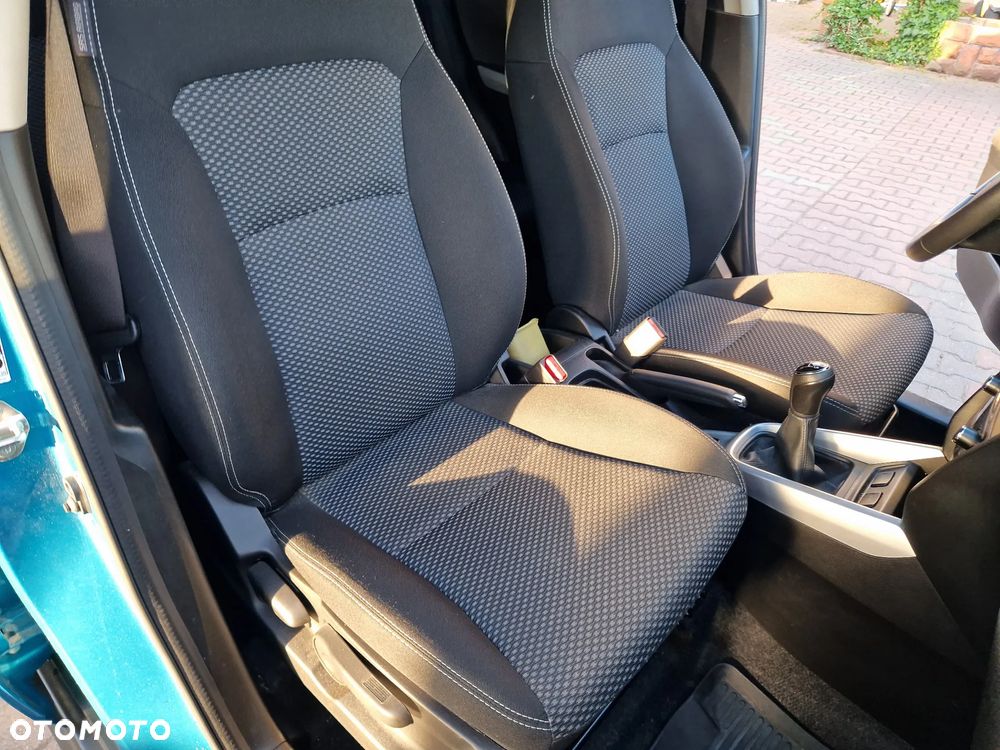 Suzuki Vitara 1.6 Premium 4WD - 24