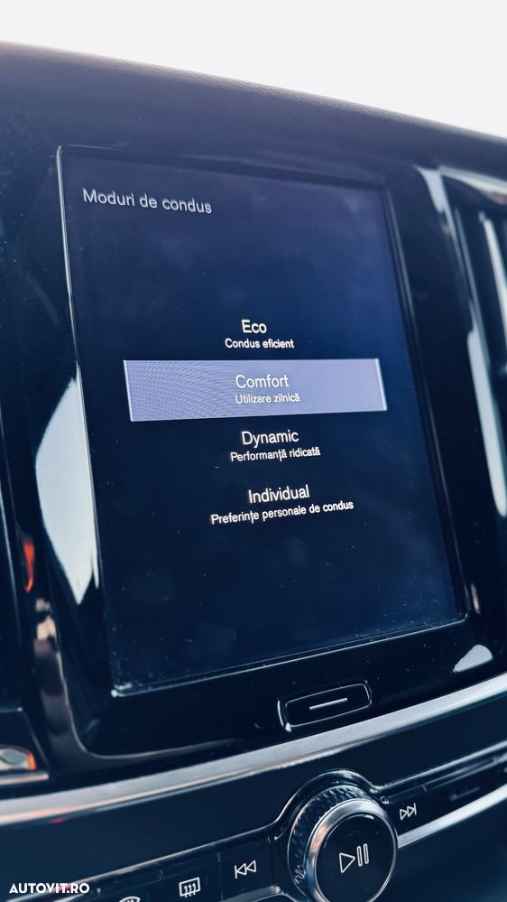 Volvo S90 D4 Geartronic Inscription - 26