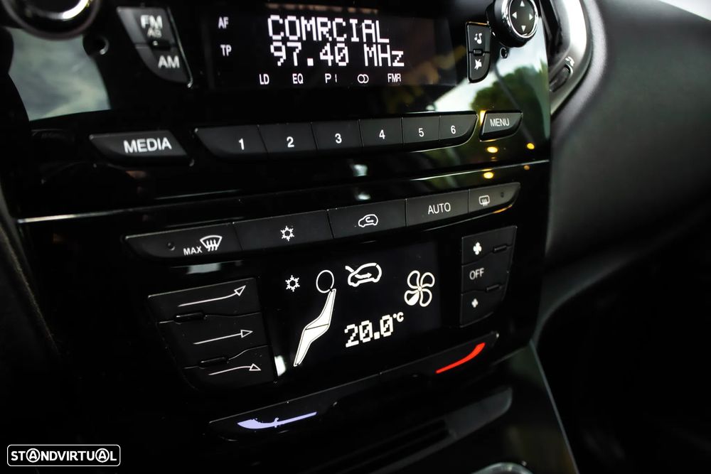 Lancia Ypsilon 1.2 S&S Urban - 16