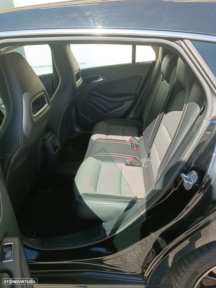 Mercedes-Benz CLA 180 d BlueEFFICIENCY Edition - 9