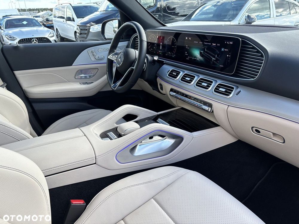 Mercedes-Benz GLE - 17