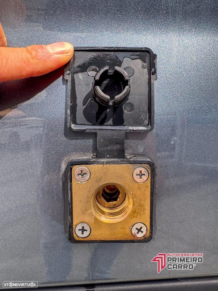 Pössl Summit 640 Prime Automática - 16