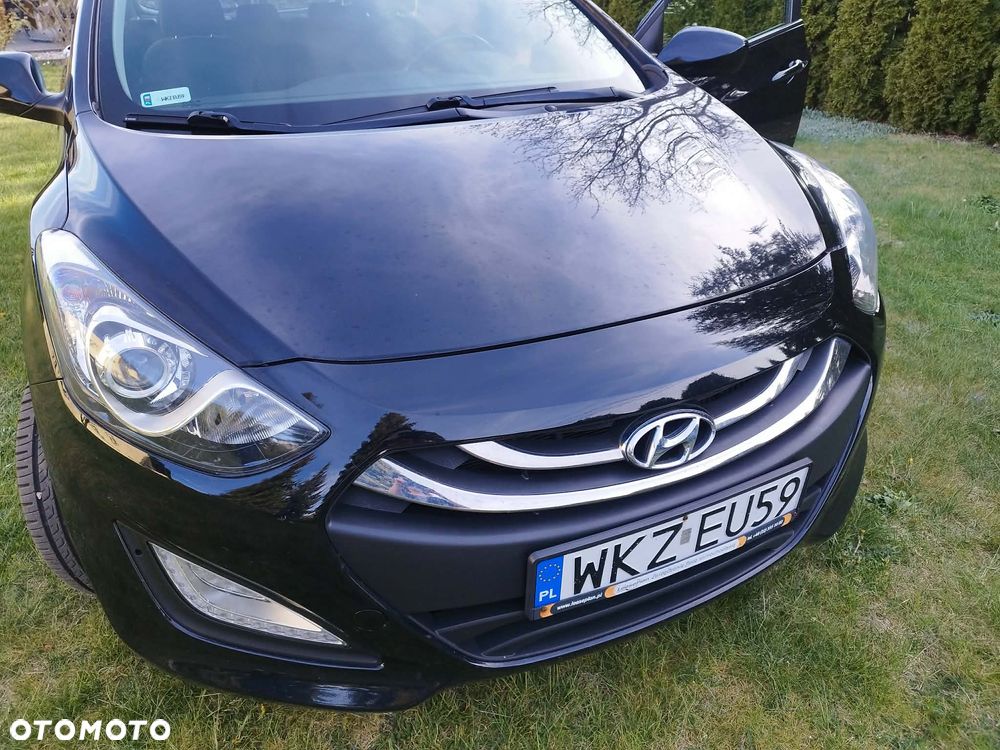 Hyundai i30 1.6 CRDi Premium - 9
