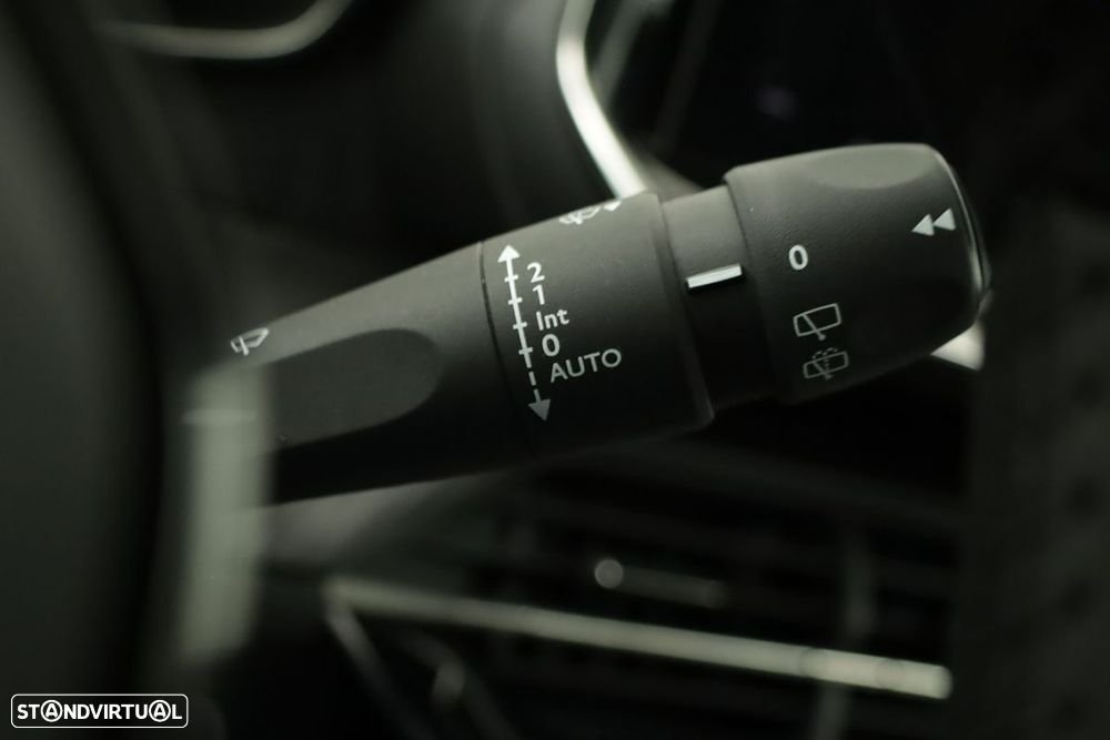 Peugeot 208 1.2 Allure - 18