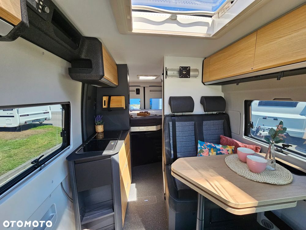Adria Twin 640 SGX - 11