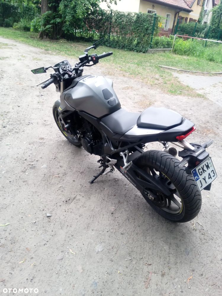 Honda CB - 4