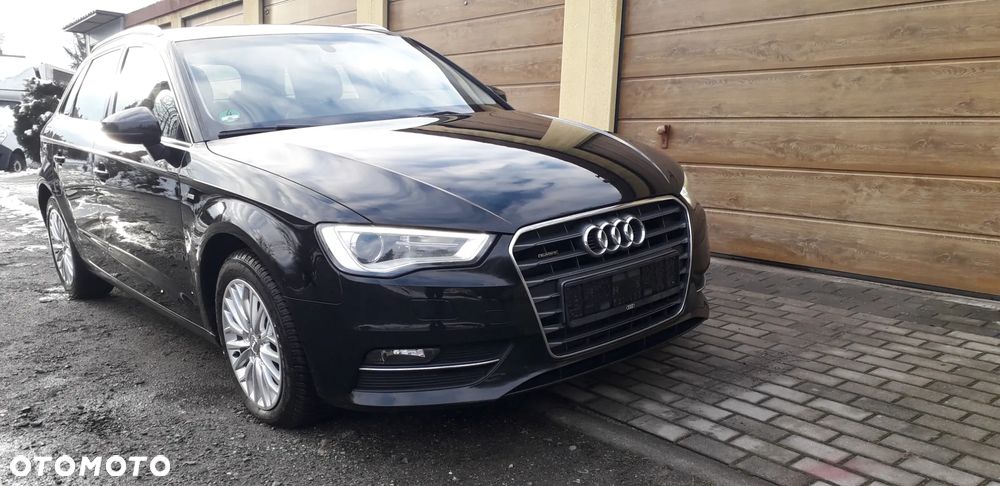 Audi A3 Sportback 2.0 TDI (clean diesel) quattro Ambiente - 9