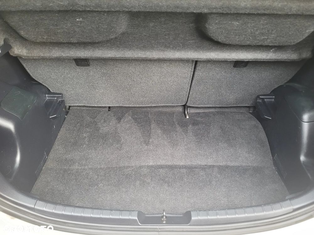 Toyota Yaris 1.0 Active - 16