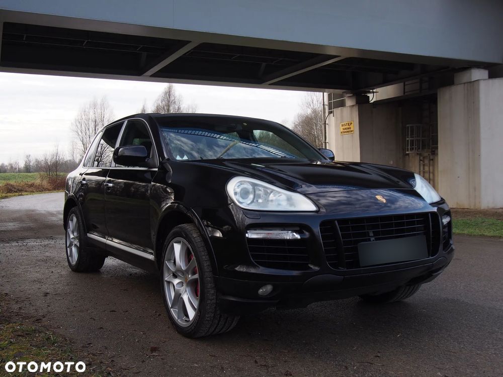 Porsche Cayenne Turbo - 5