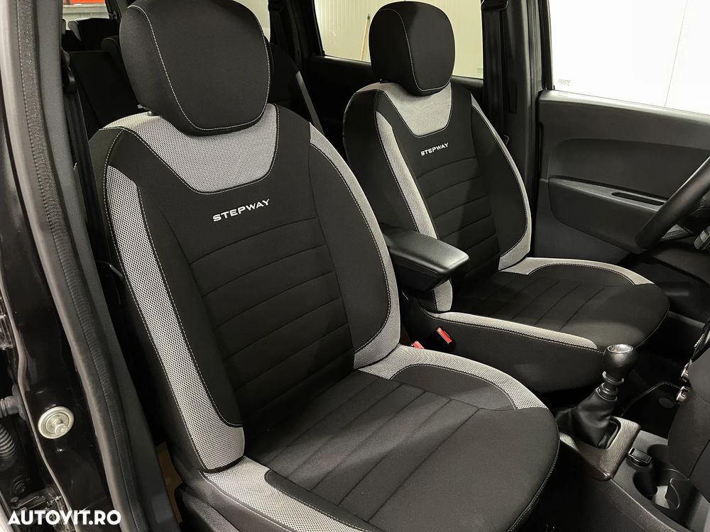 Dacia Lodgy 1.5 Blue dCi Stepway - 10