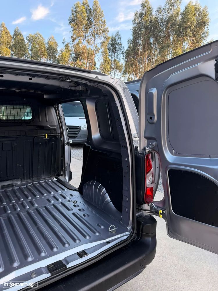 Toyota Proace City - 10