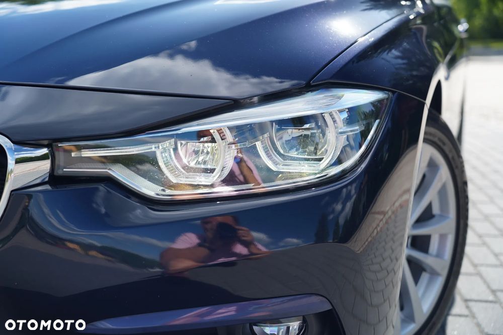 BMW Seria 3 320d Sport-Aut Efficient Dynamics Edition Sport Line - 16