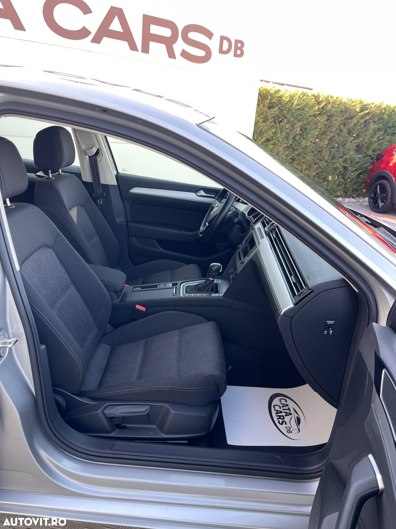 Volkswagen Passat - 21