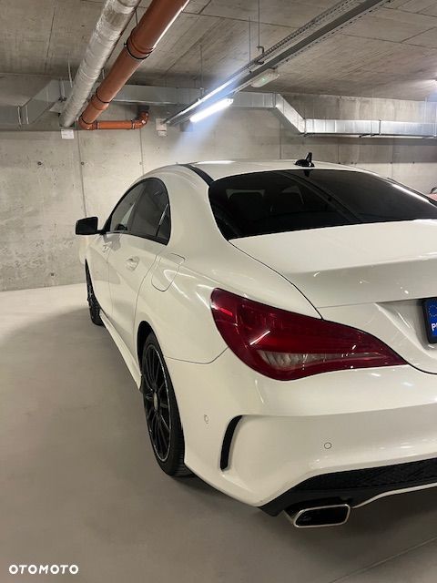 Mercedes-Benz CLA 200 AMG Line - 13