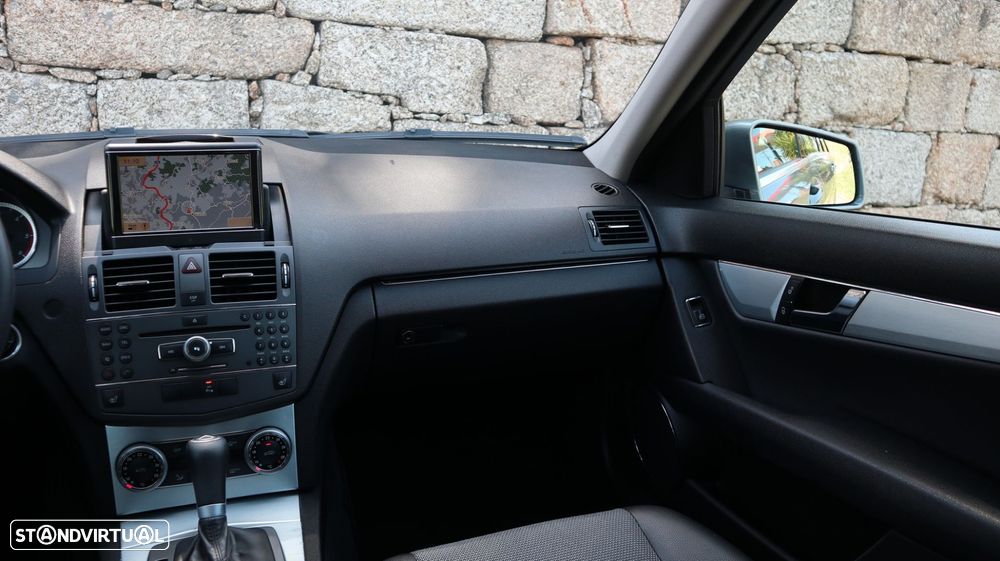 Mercedes-Benz C 250 - 16