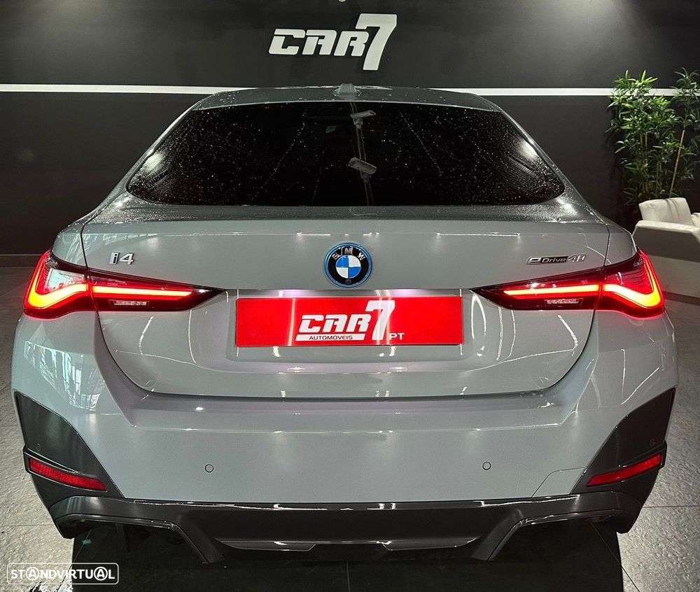 BMW i4 eDrive40 Pack Desportivo M Pro - 24