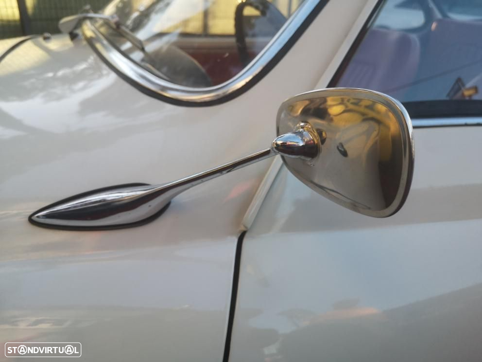 VW Karmann Ghia - 17