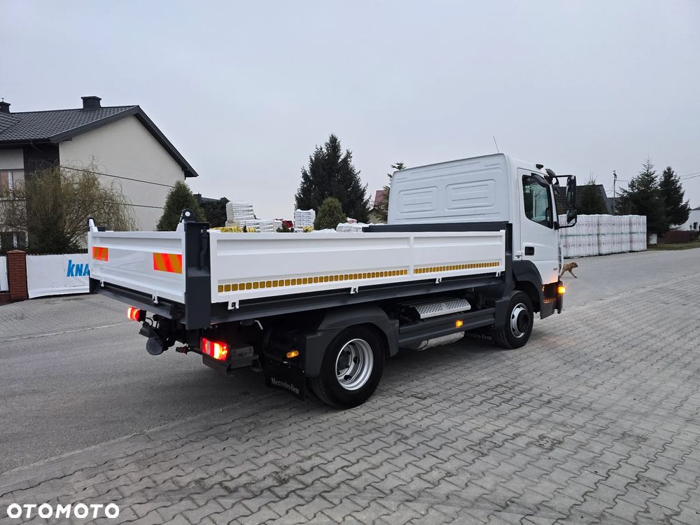 Mercedes-Benz Atego/Wywrotka/Manual/Blokada mostu - 9