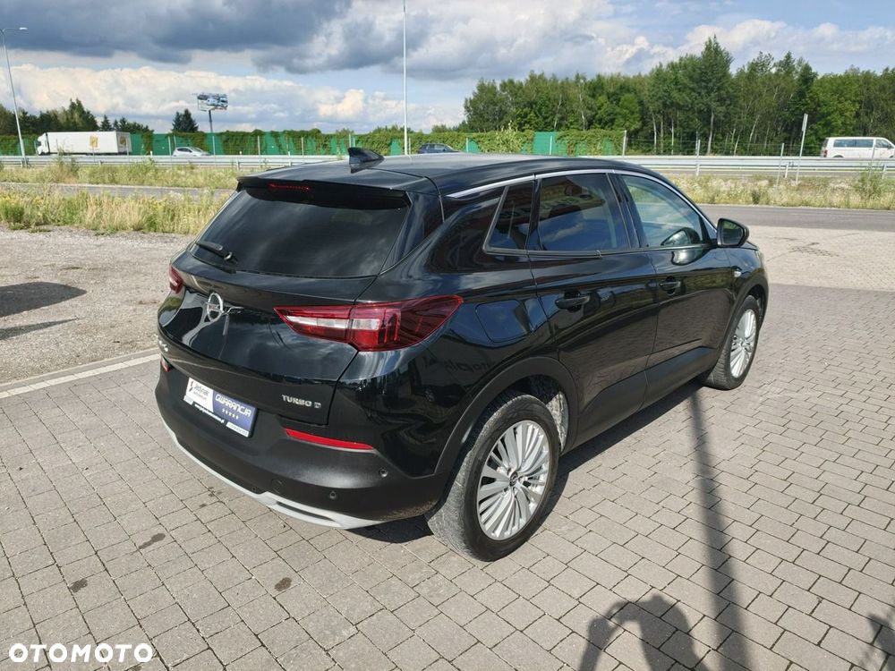 Opel Grandland X - 11