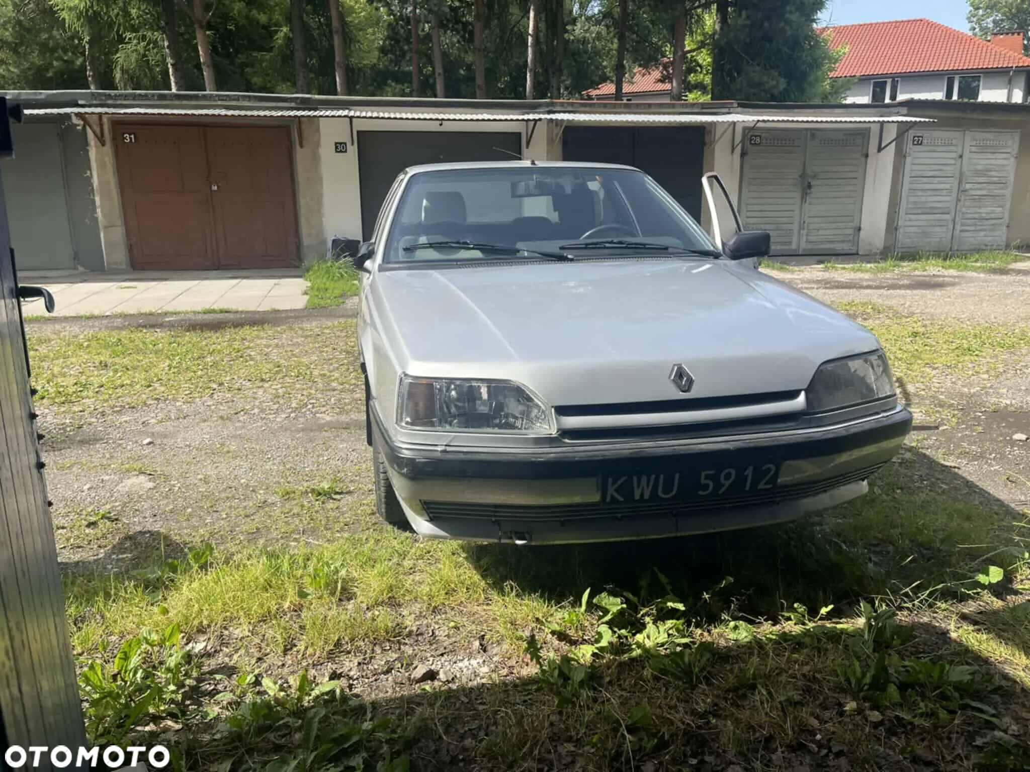 Renault 25 - 8