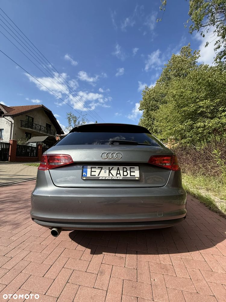 Audi A3 Sportback 1.6 TDI (clean diesel) S tronic Attraction - 20