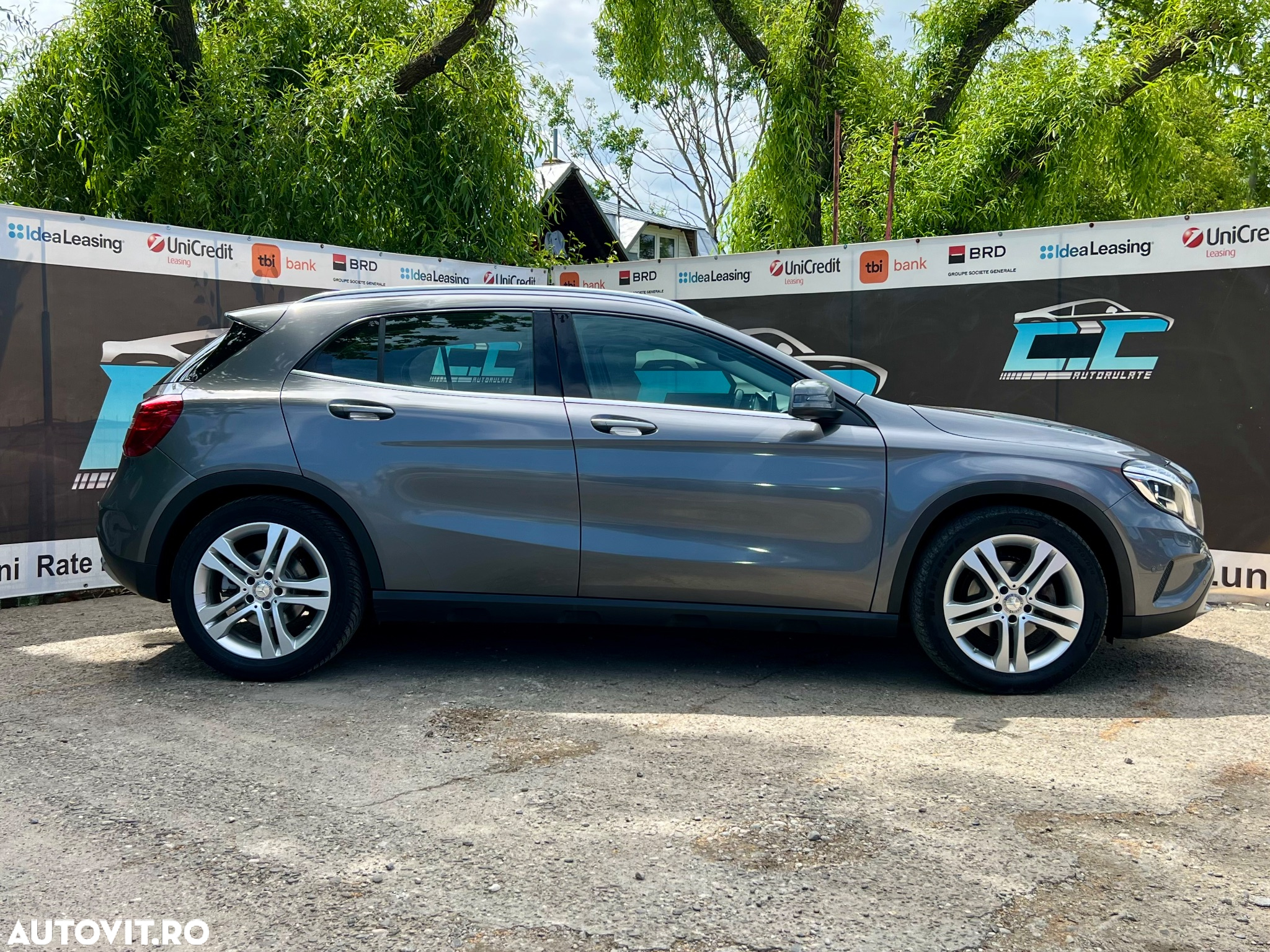Mercedes-Benz GLA 220 d 7G-DCT Urban - 31