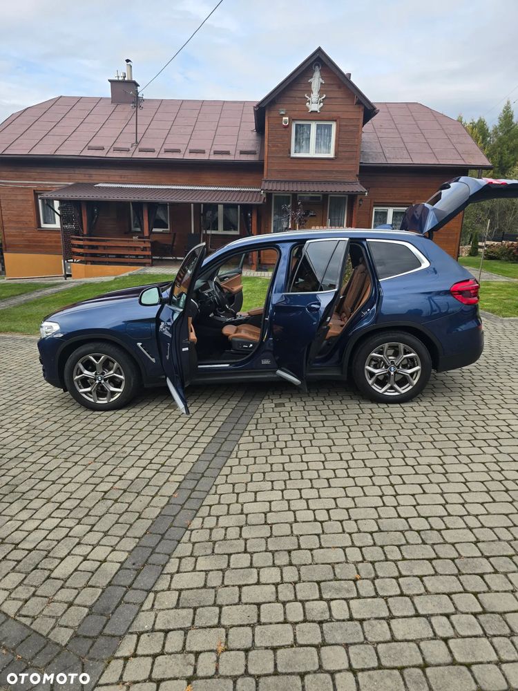 BMW X3 xDrive30e xLine - 22