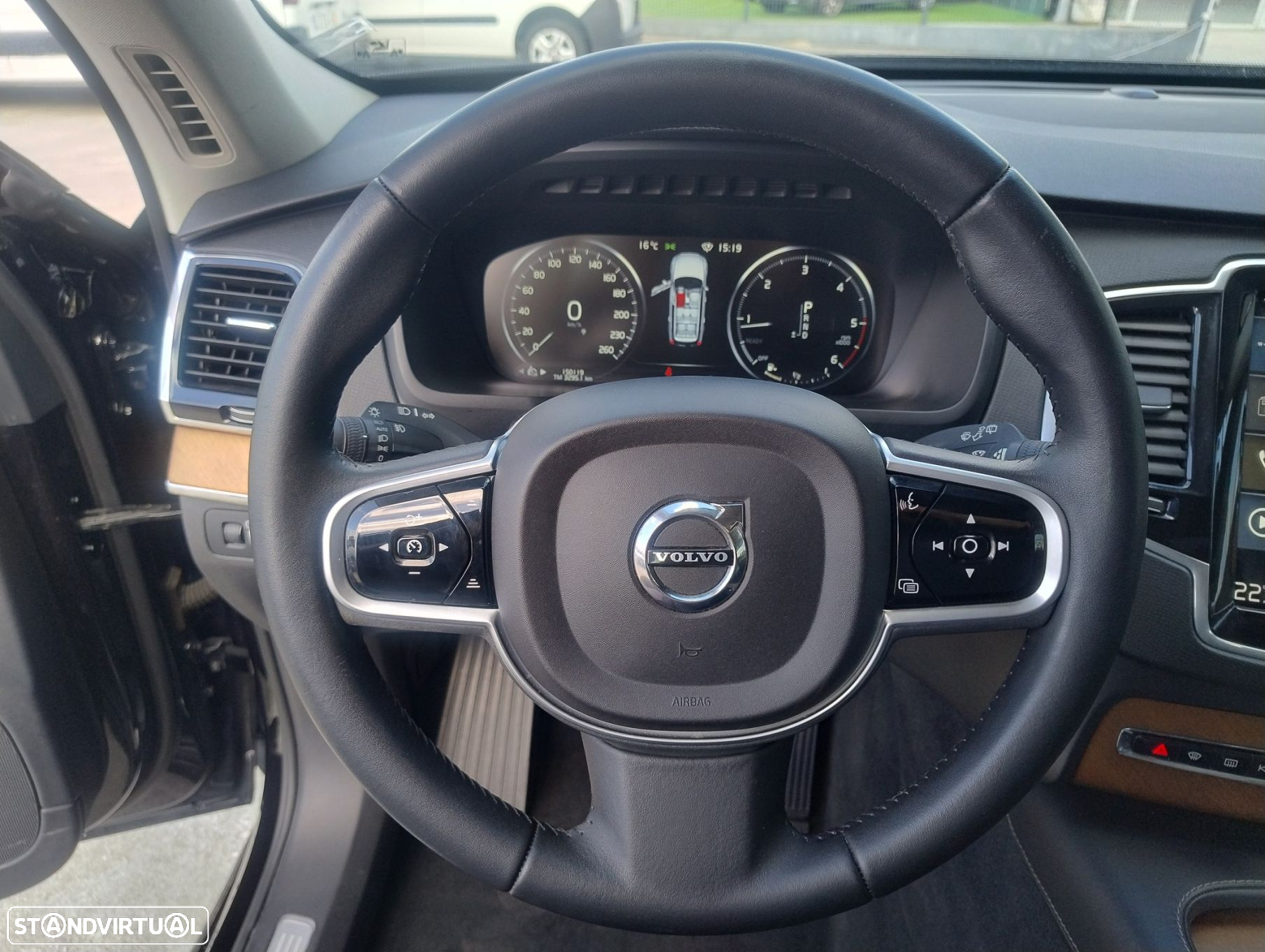 Volvo XC 90 2.0 D4 Inscription - 42