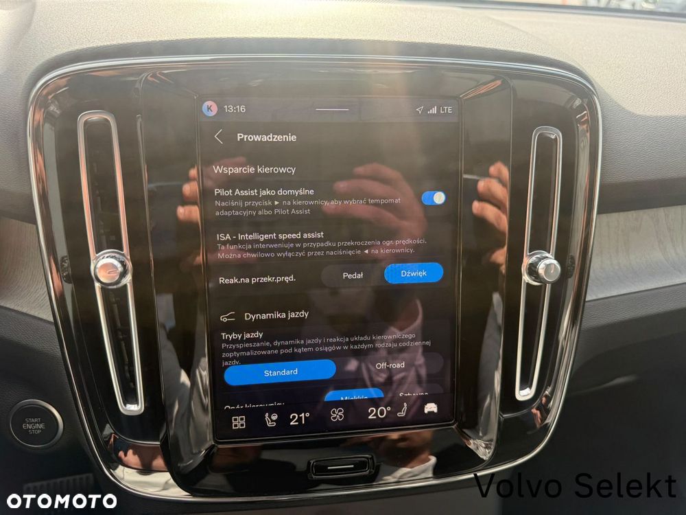 Volvo XC 40 - 22