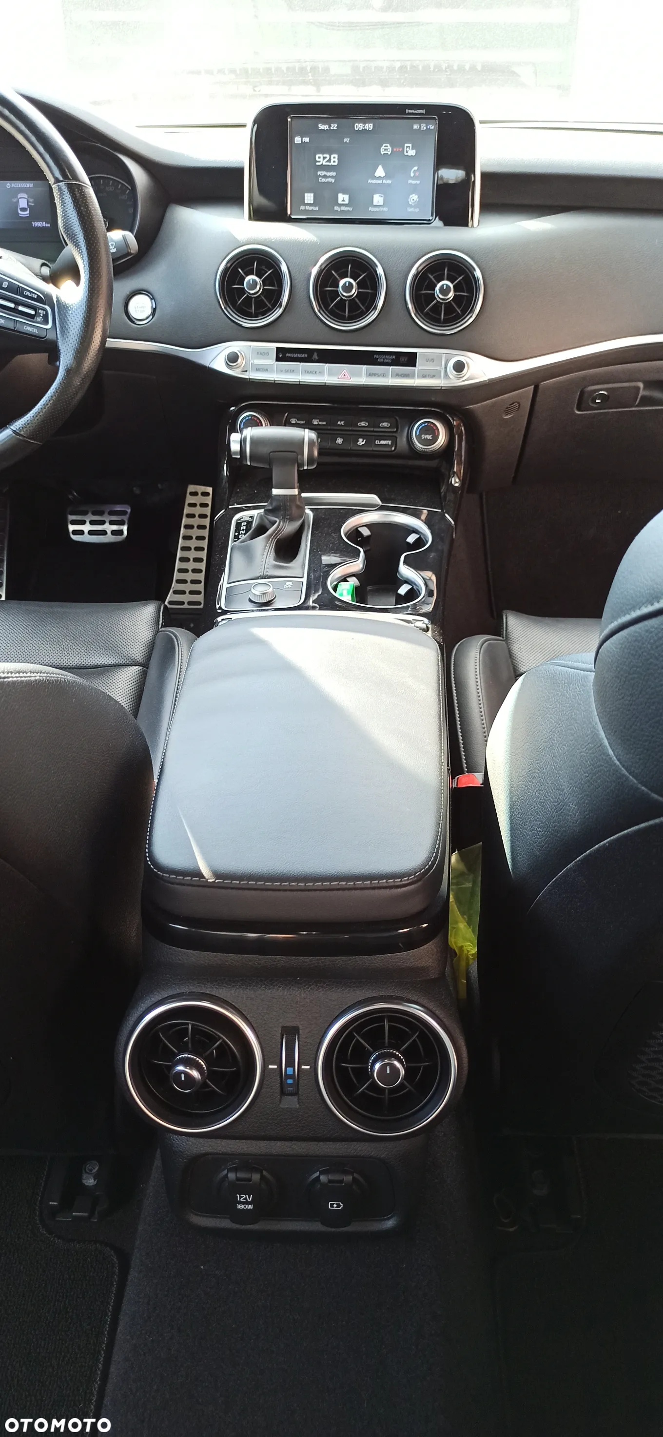 Kia Stinger 2.0 T-GDI GT Line - 8
