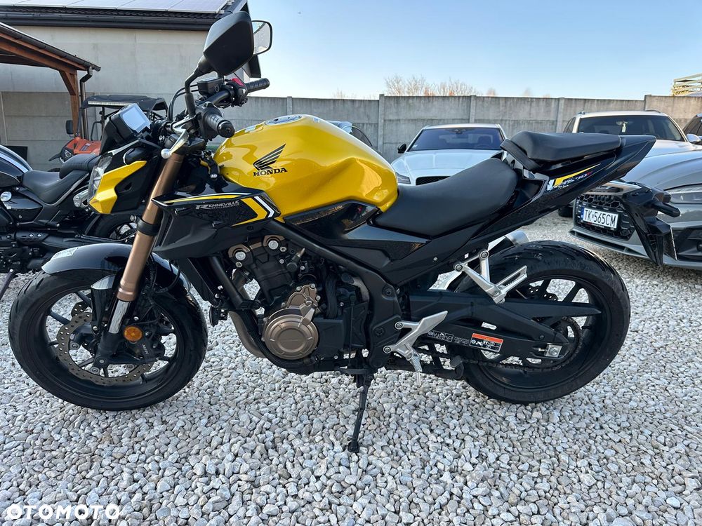 Honda CB - 3