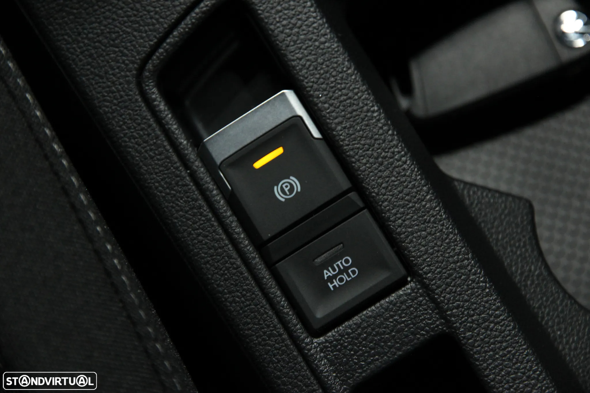 VW T-Roc 1.0 TSI Urban - 14