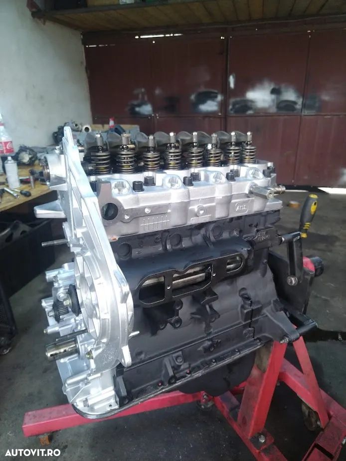 Mitsubishi Montero - 13