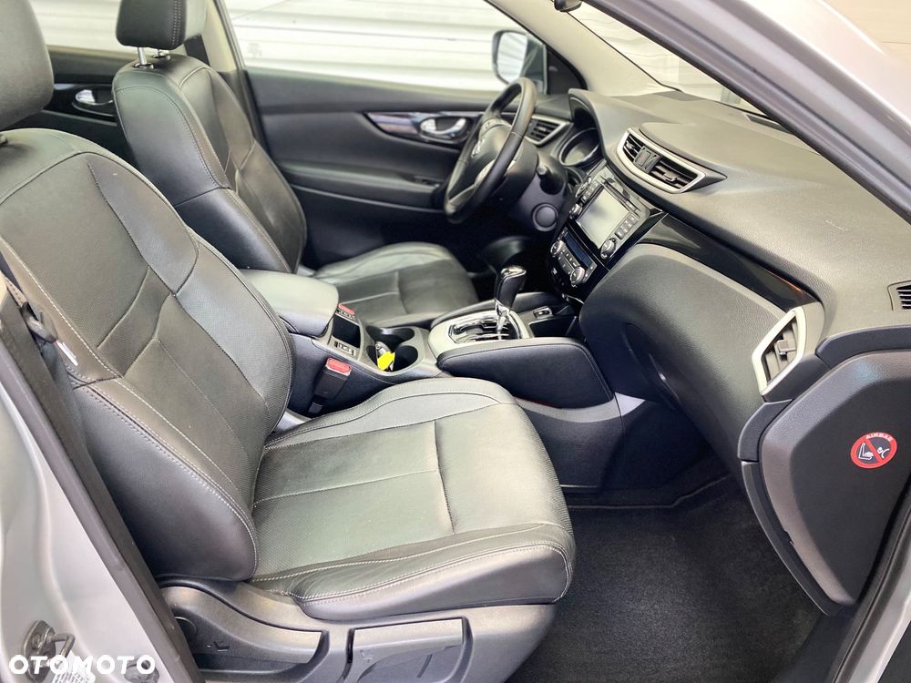 Nissan Qashqai 1.6 DCi Xtronic N-Connecta - 13