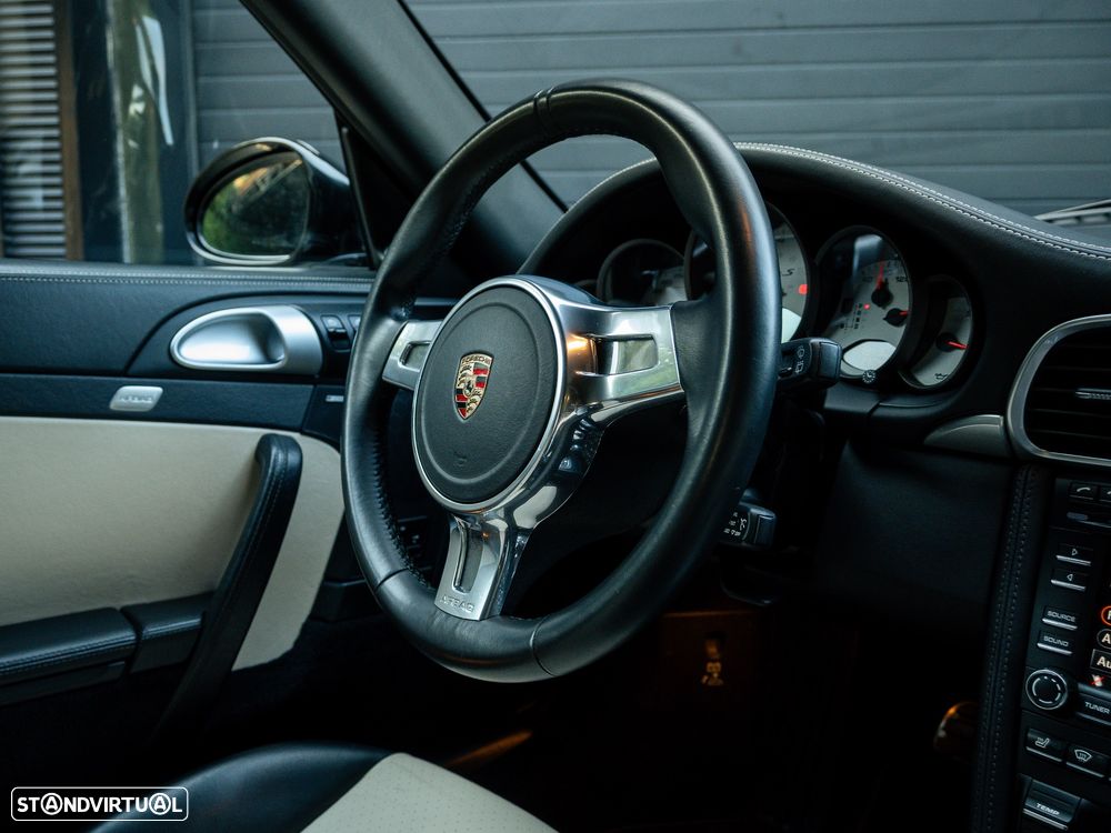 Porsche 911 (997) Turbo S PDK - 30