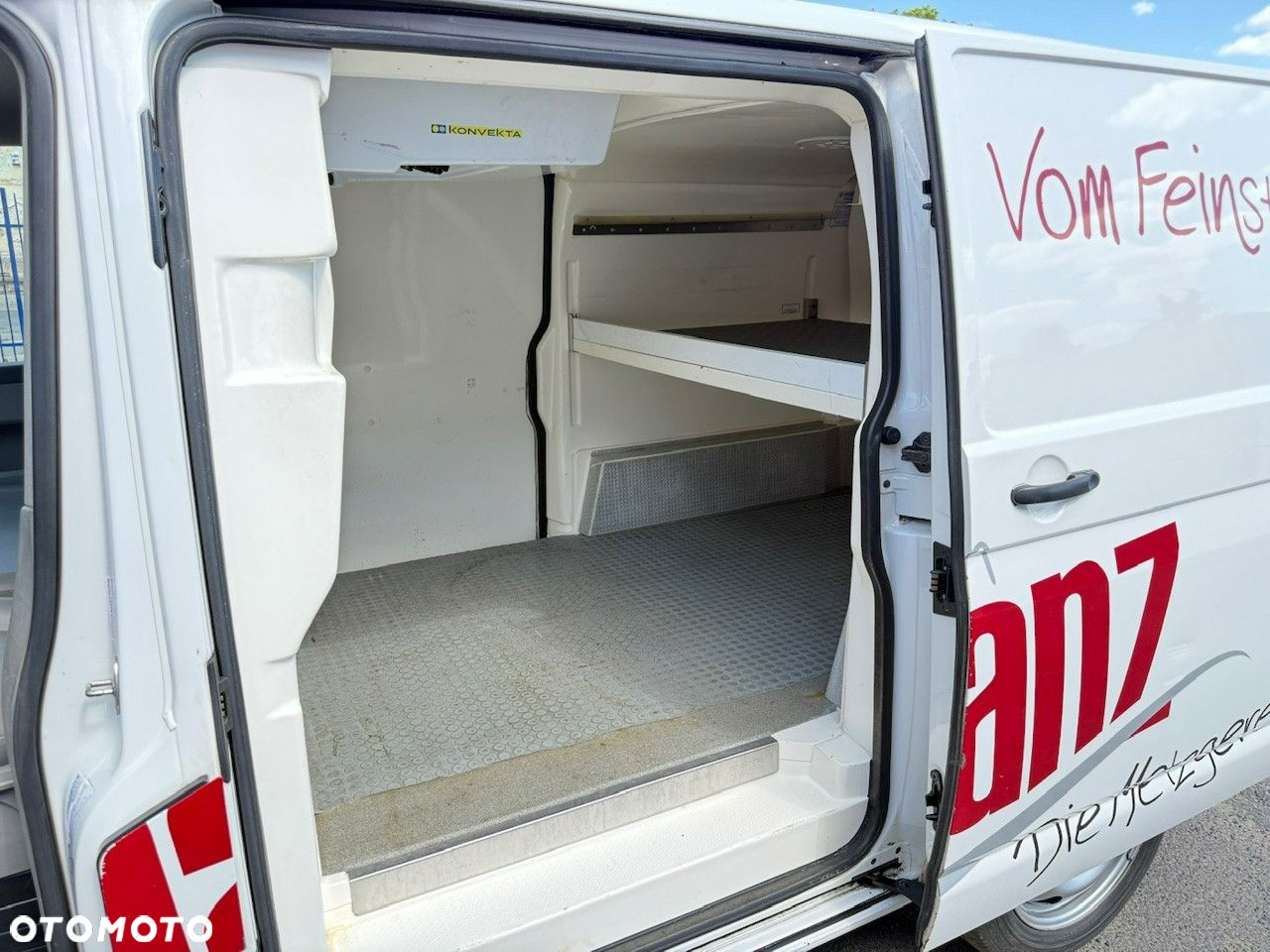 Volkswagen Transporter - 13