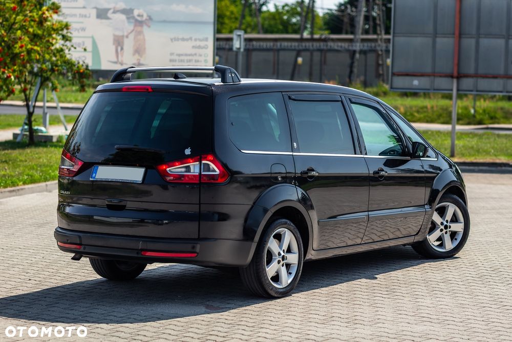 Ford Galaxy 2.0 TDCi Ghia - 11