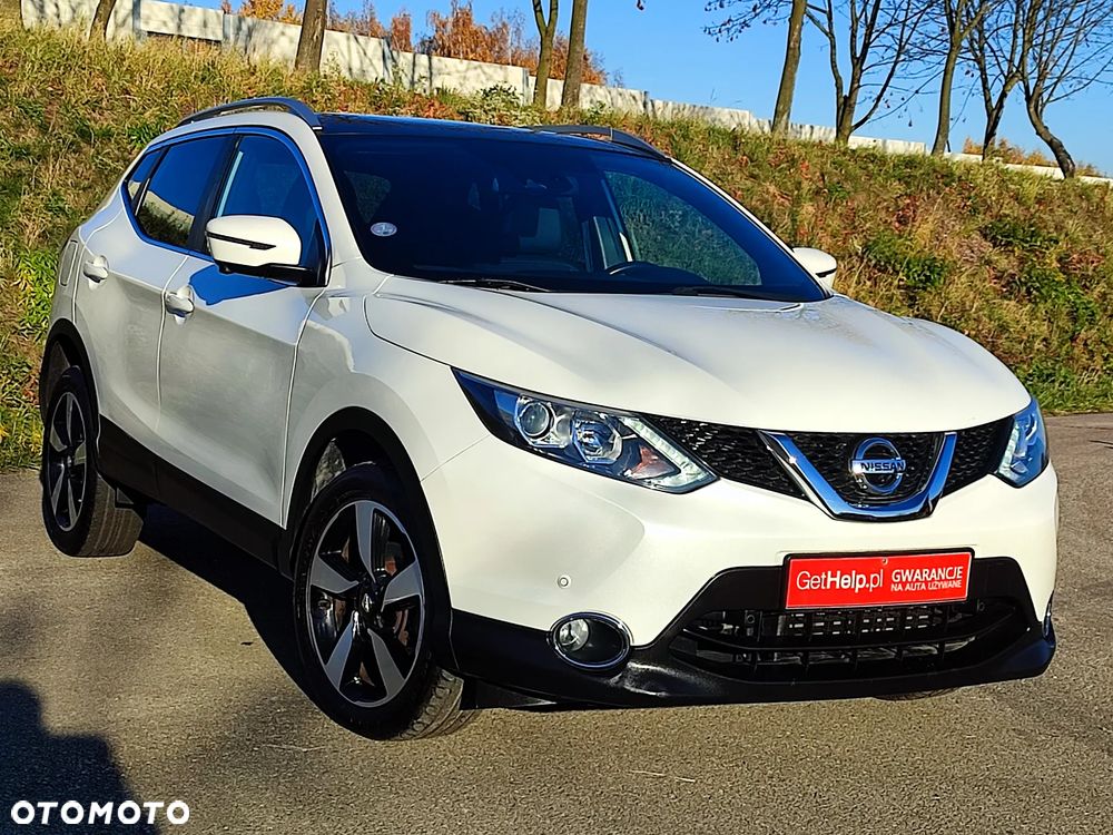 Nissan Qashqai 1.6 DIG-T Tekna - 1
