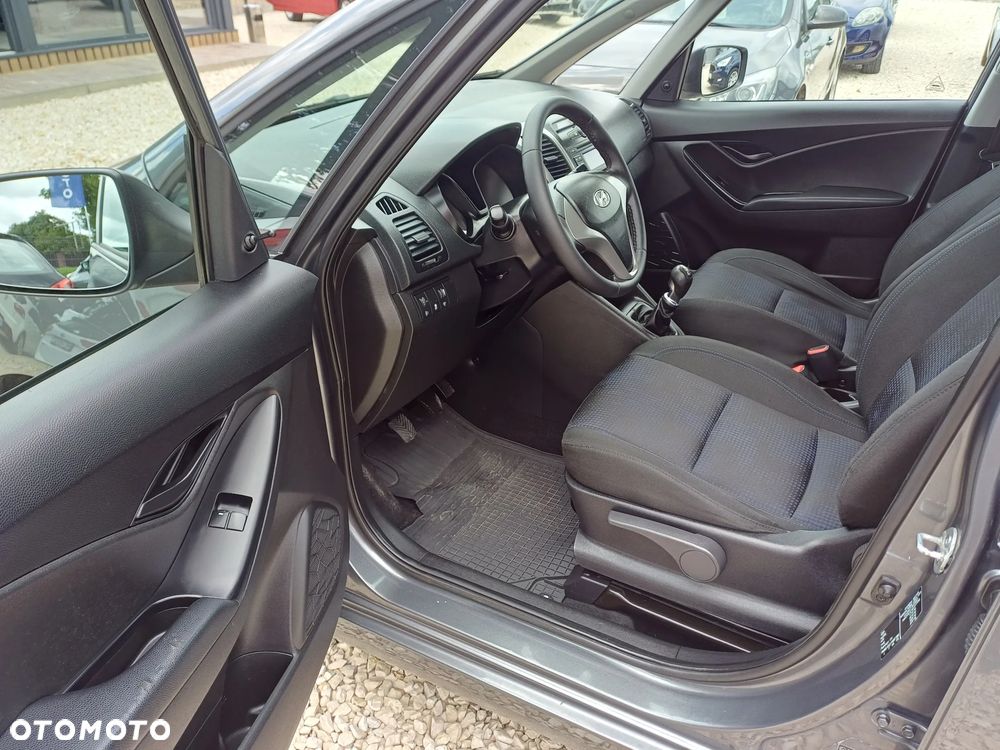 Hyundai ix20 1.4 Blue Classic - 12