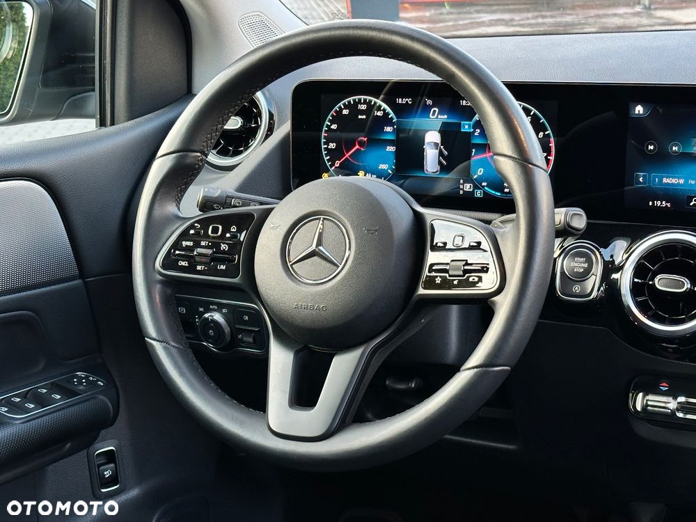 Mercedes-Benz Klasa B 180 7G-DCT Edition 2020 - 26